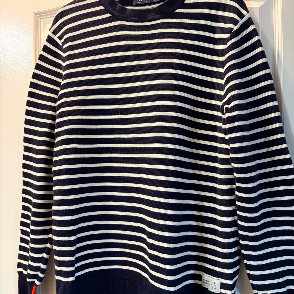 Scotch & Soda Men's Navy and White Striped Crewneck Sweater